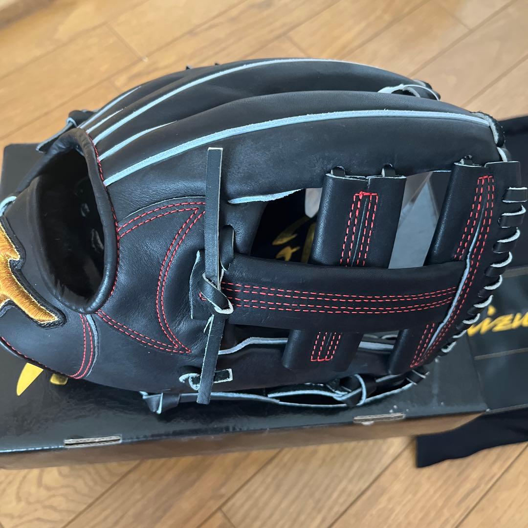 MIZUNOプロ　硬式用グローブ　内野用　右投げ用　サイズ9 送料込
