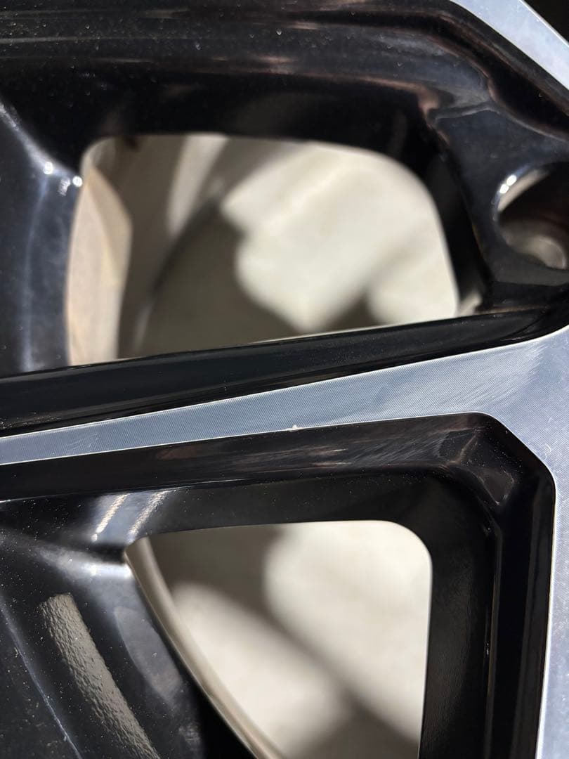 60 ハリアー　純正　ホイール　18インチ　1本