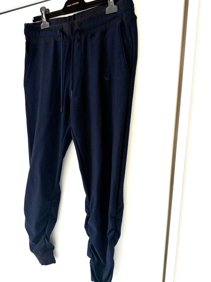 ★美品★ウノピュウノウグァーレト セットアップ ジャージ V ストレッチ メンズ