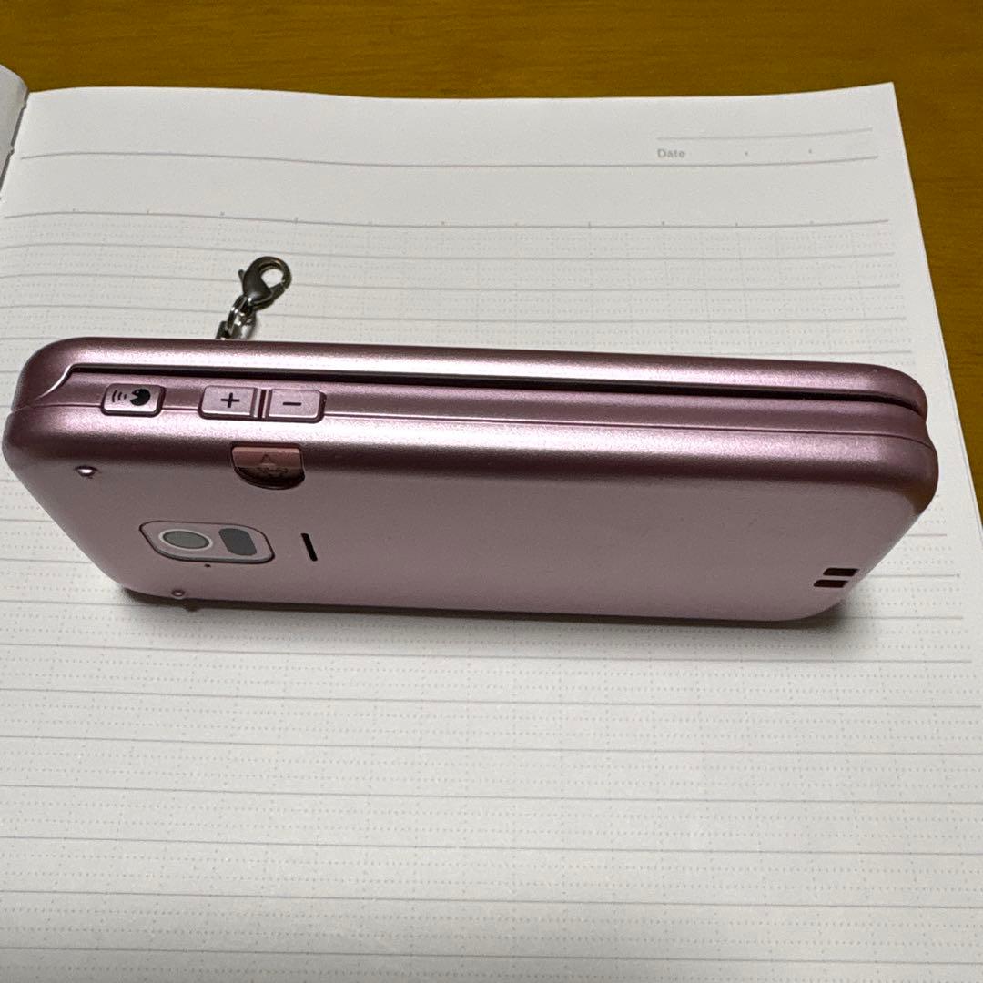docomo らくらくホン　F-01M ピンク