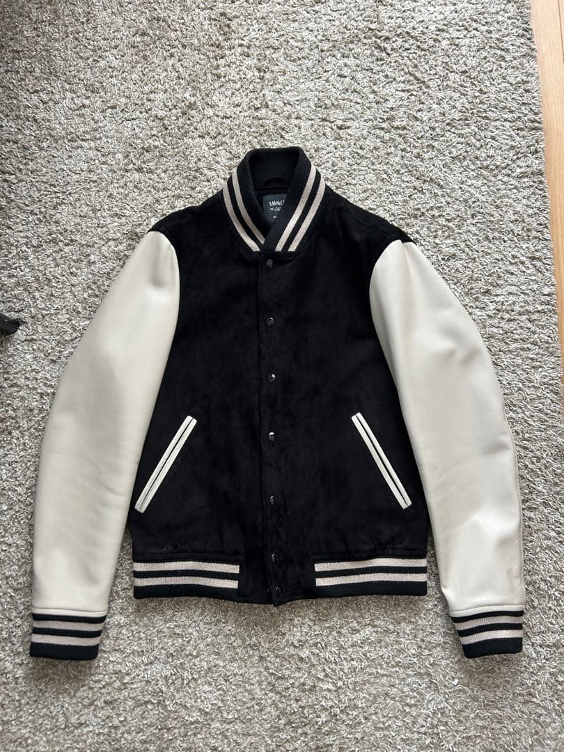 EMMETI × Brilla per il gusto スエード スタジャン