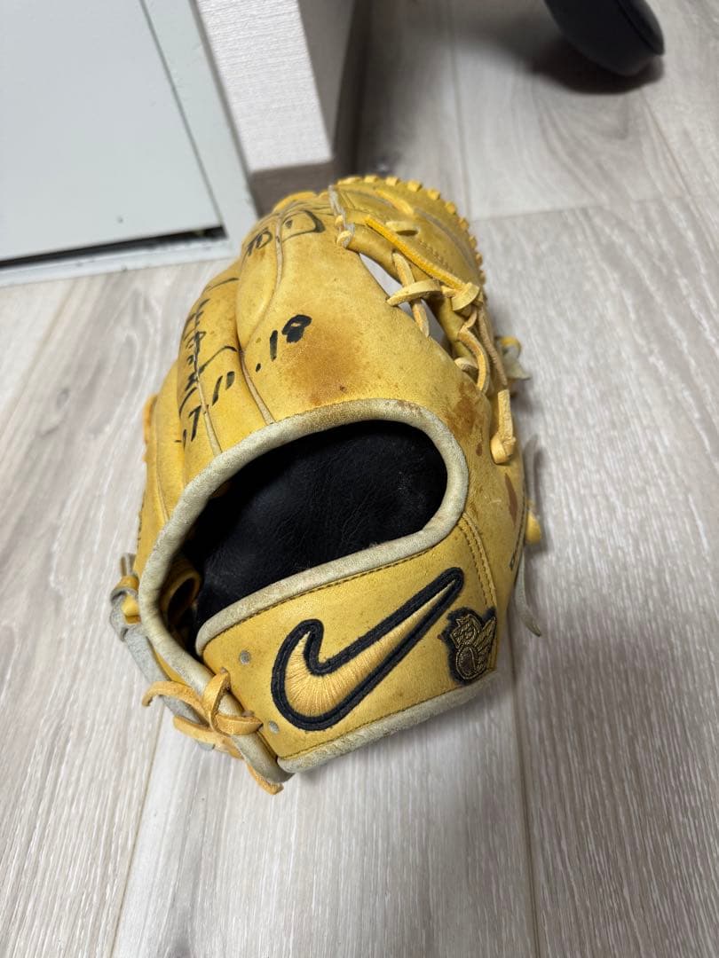 名球会 衣笠祥雄 直筆サイン入りグローブ