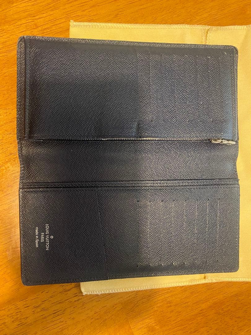 ルイヴィトン　エピ　長財布