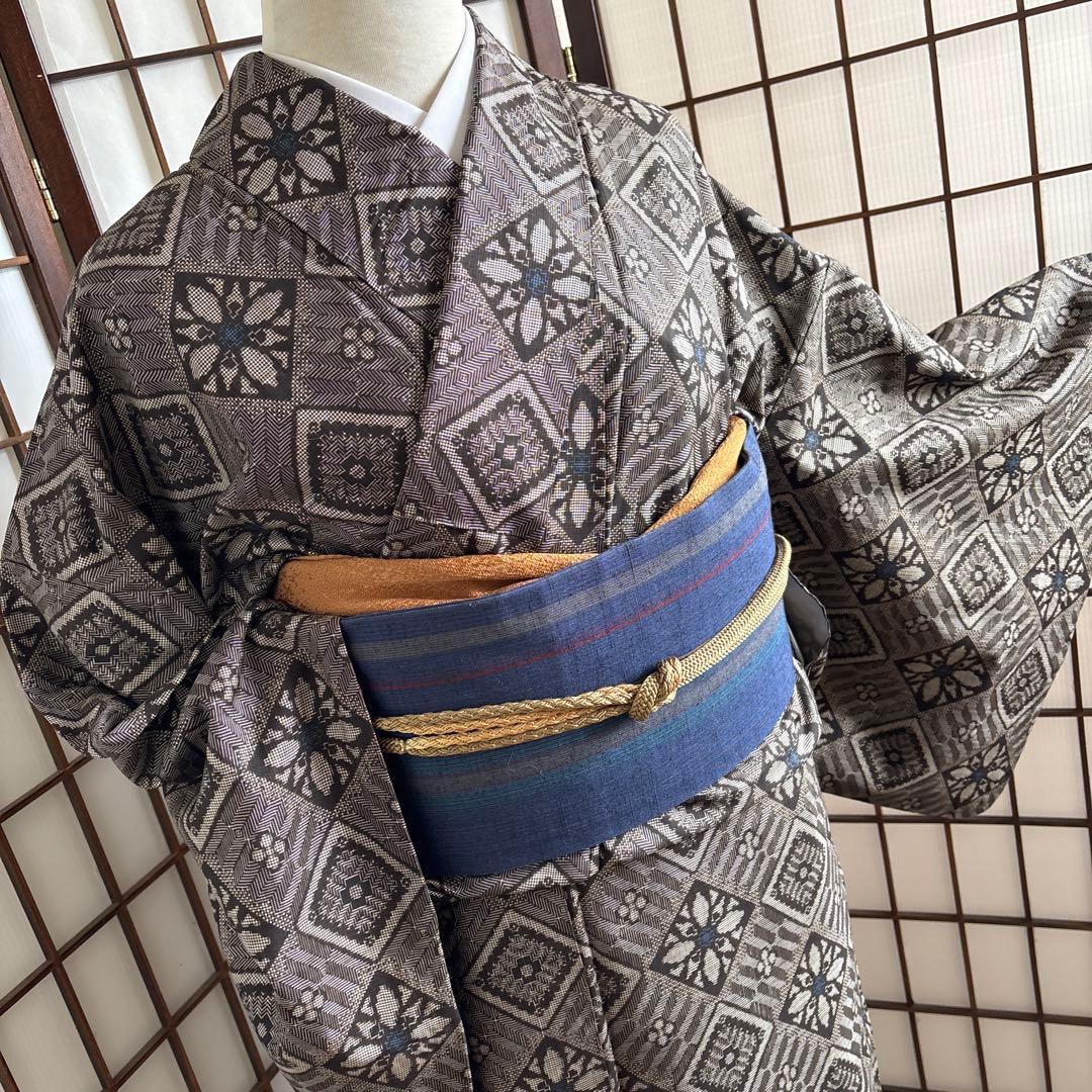 本場大島紬　龍郷柄　奄美大島紬　青