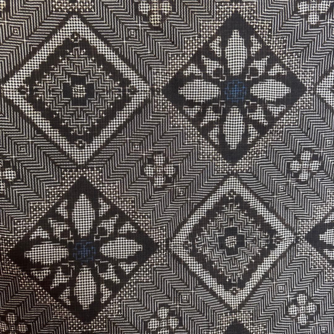 本場大島紬　龍郷柄　奄美大島紬　青