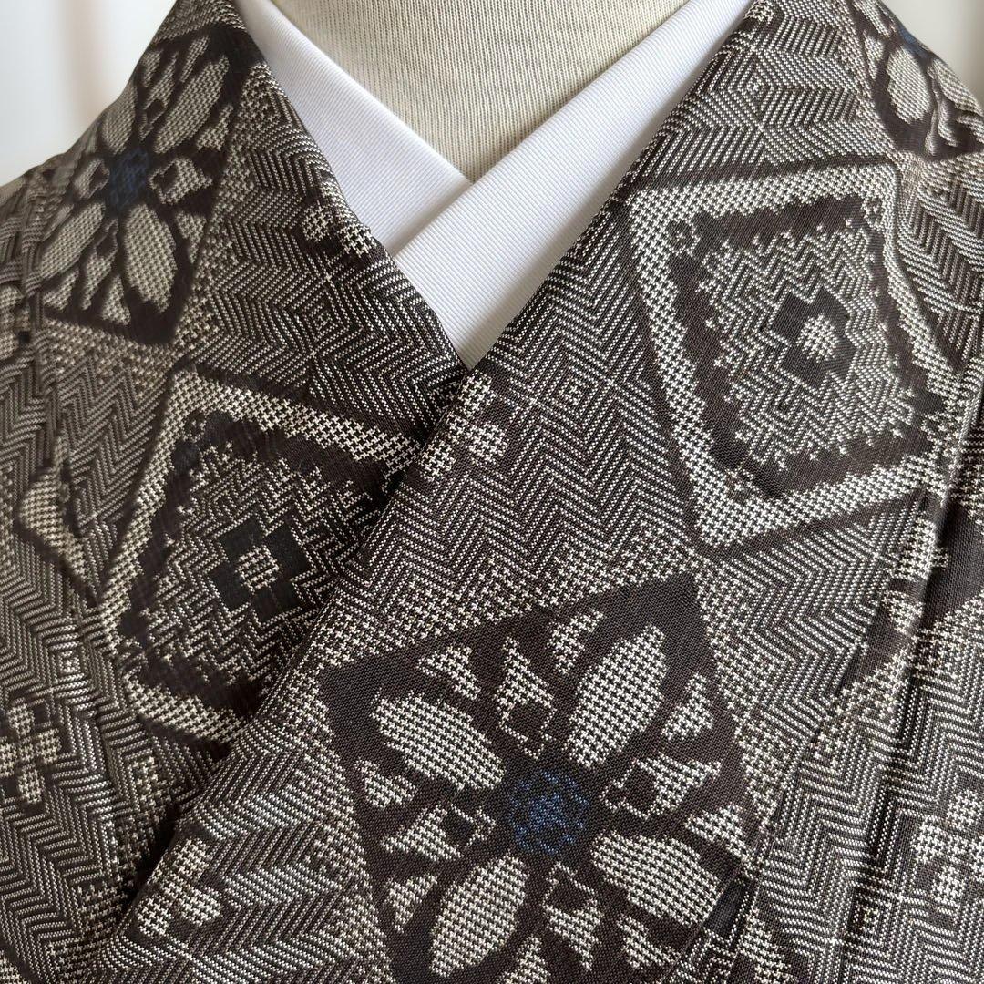 本場大島紬　龍郷柄　奄美大島紬　青