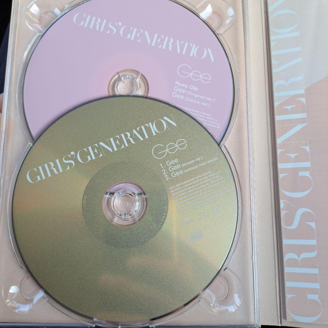 GIRLS' GENERATION Gee 2枚組CD