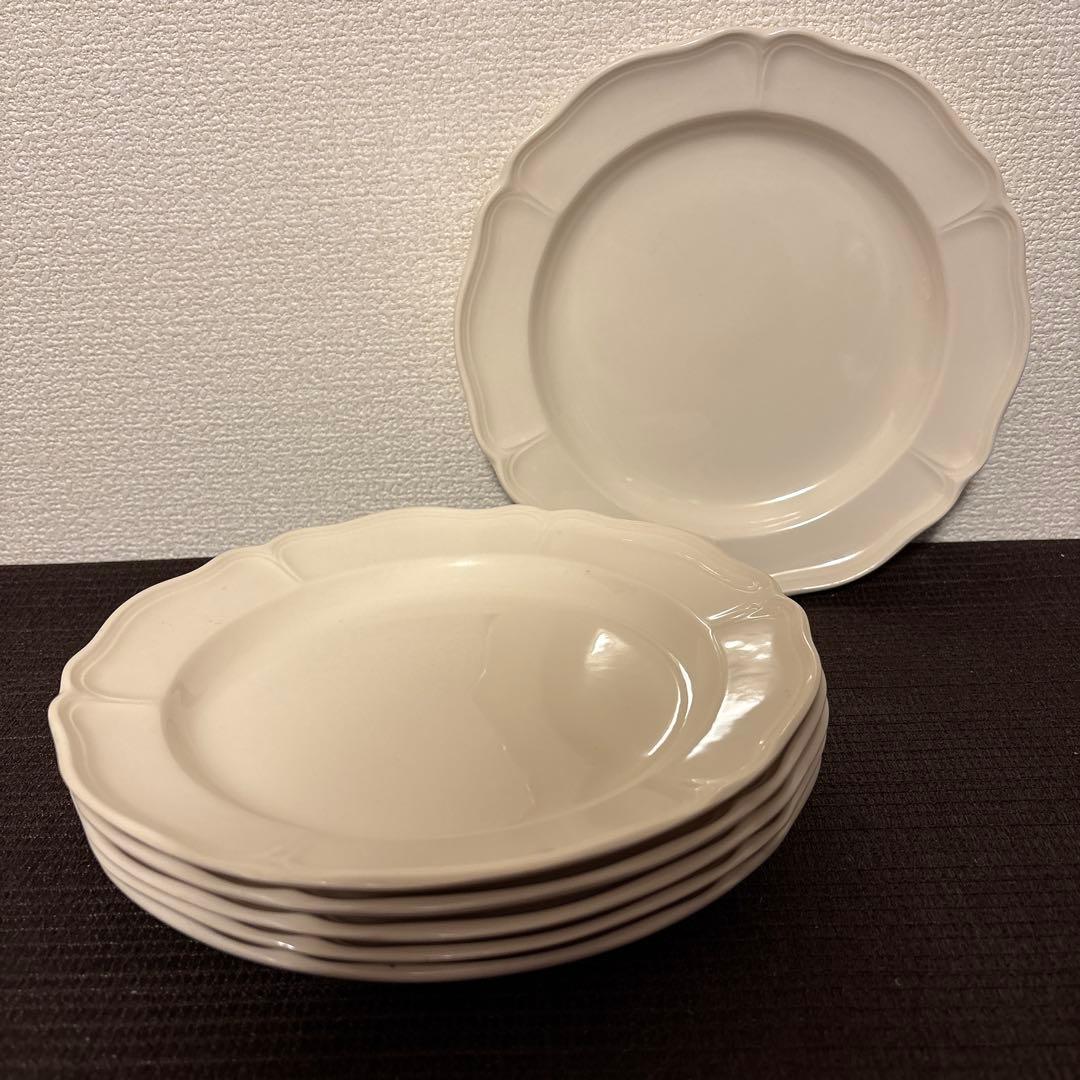 ウェッジウッド　クイーンズウェア　クイーンズプレイン　デザートプレート　20cm