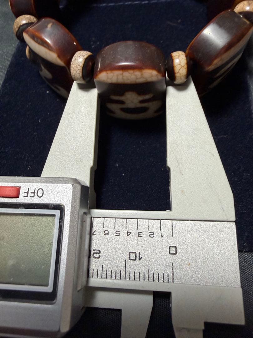 台湾龍紋天珠‼️西蔵老礦玉髄龍紋八大吉祥天珠バングルブレス