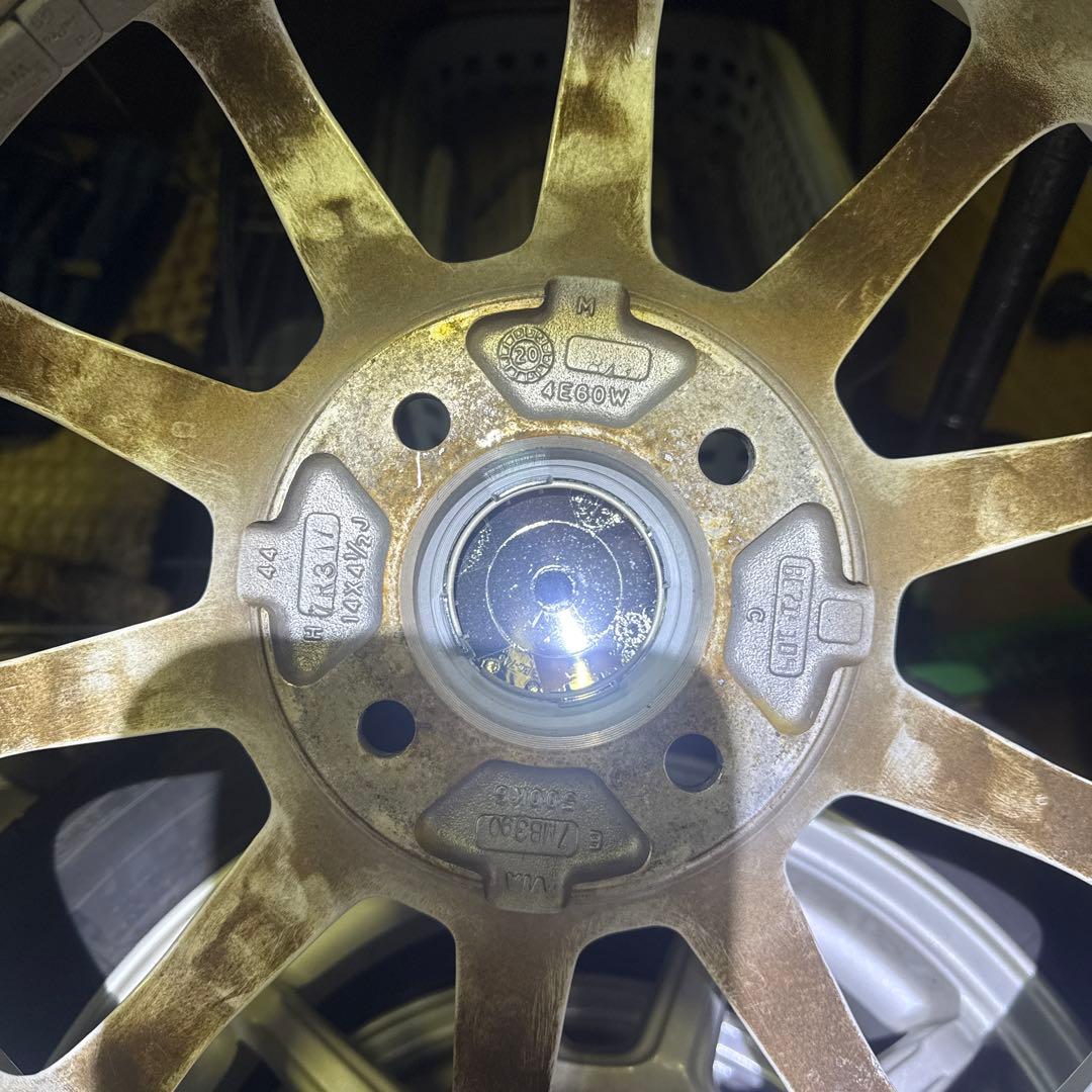 14インチ4.5j PCD100