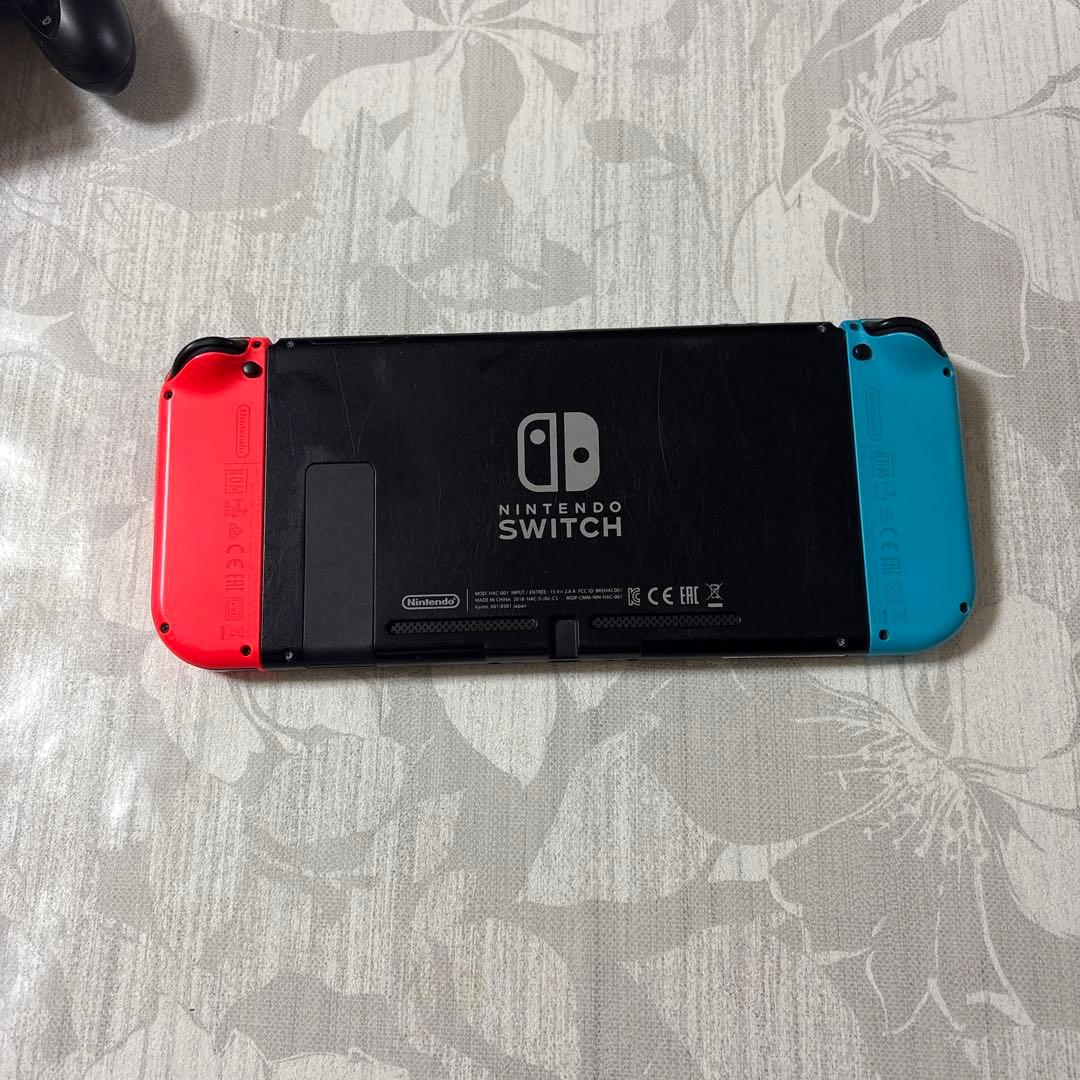 任天堂Switch本体、プラコン付き