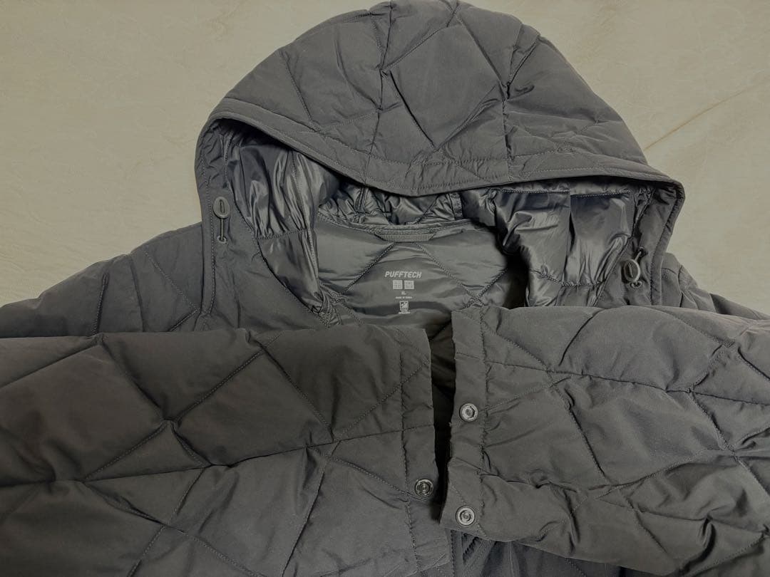 ユニクロ　パフテックロングコートリラックスフィット　XL ブラック