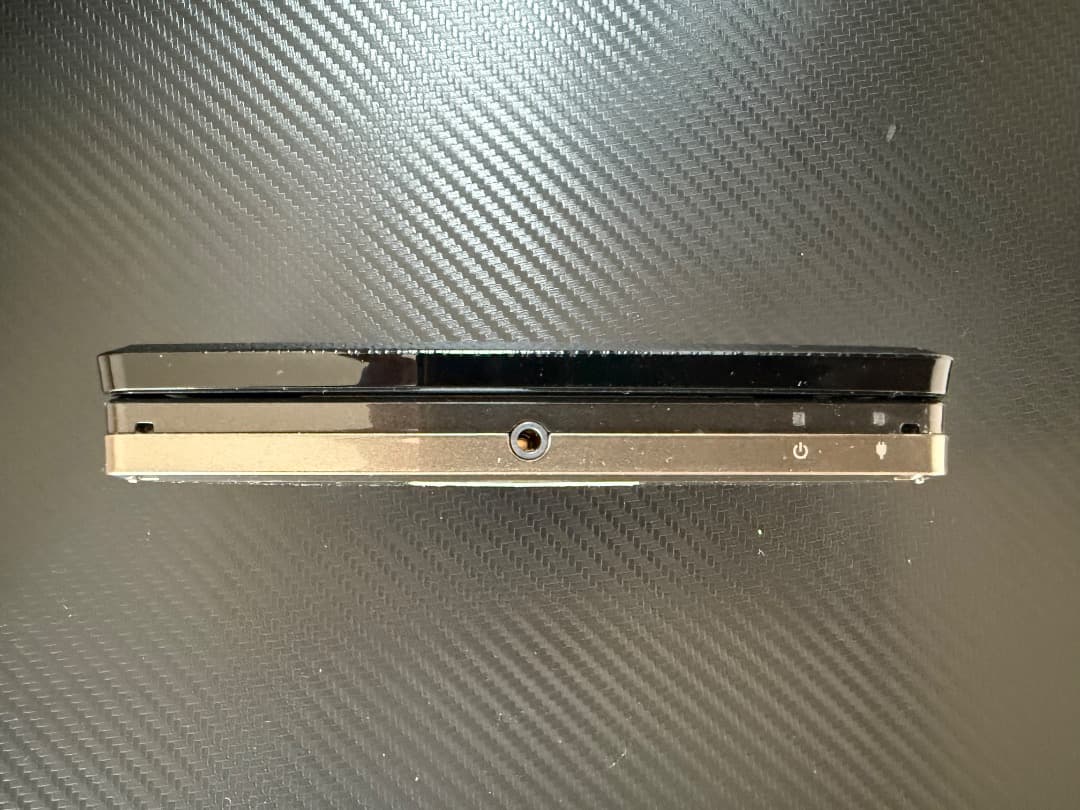 3DS メタルギアソリッド スネークイーター 3D プレミアムパッケージ