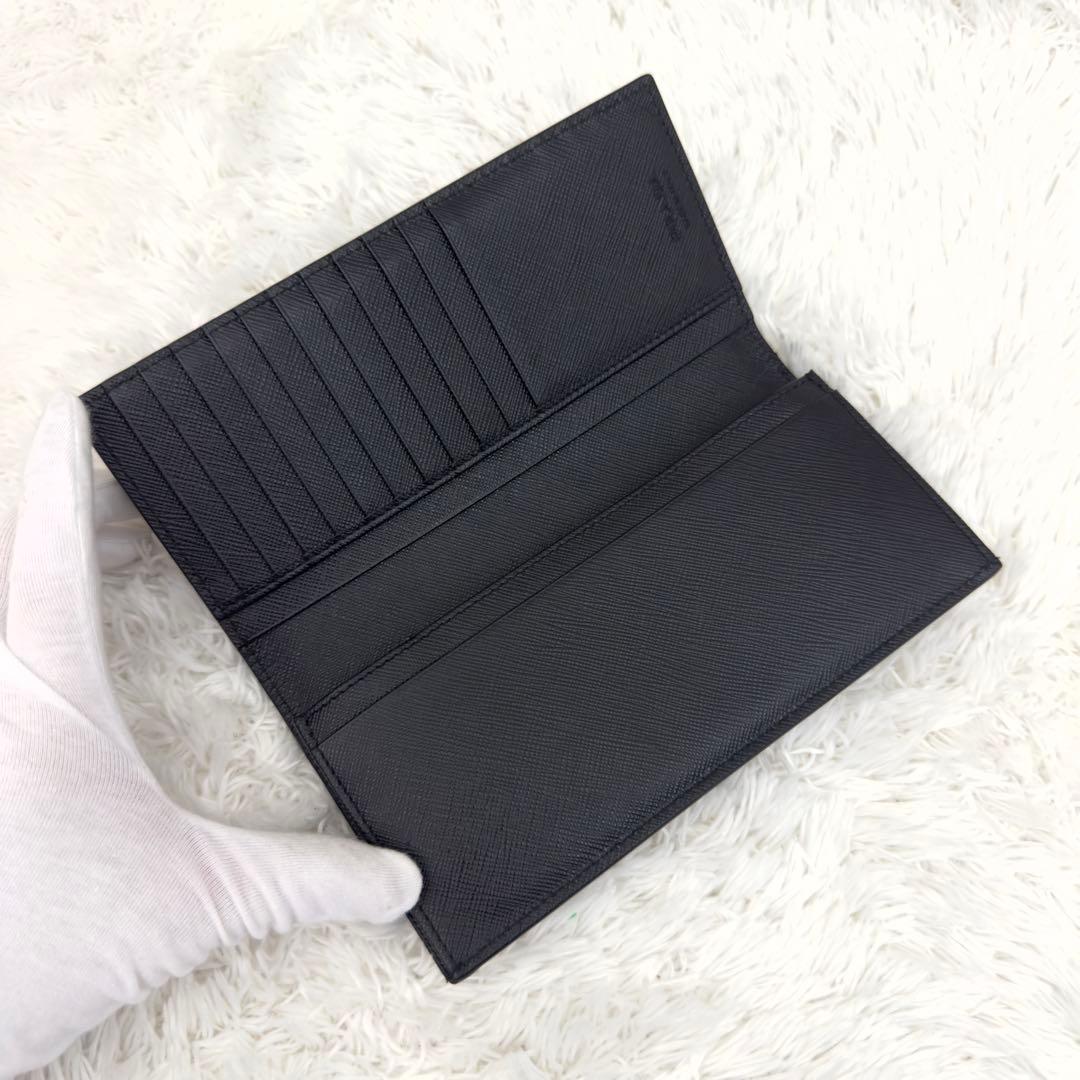 未使用級✨RFID内蔵 PRADA プラダ サフィアーノレザー 長財布 二つ折り