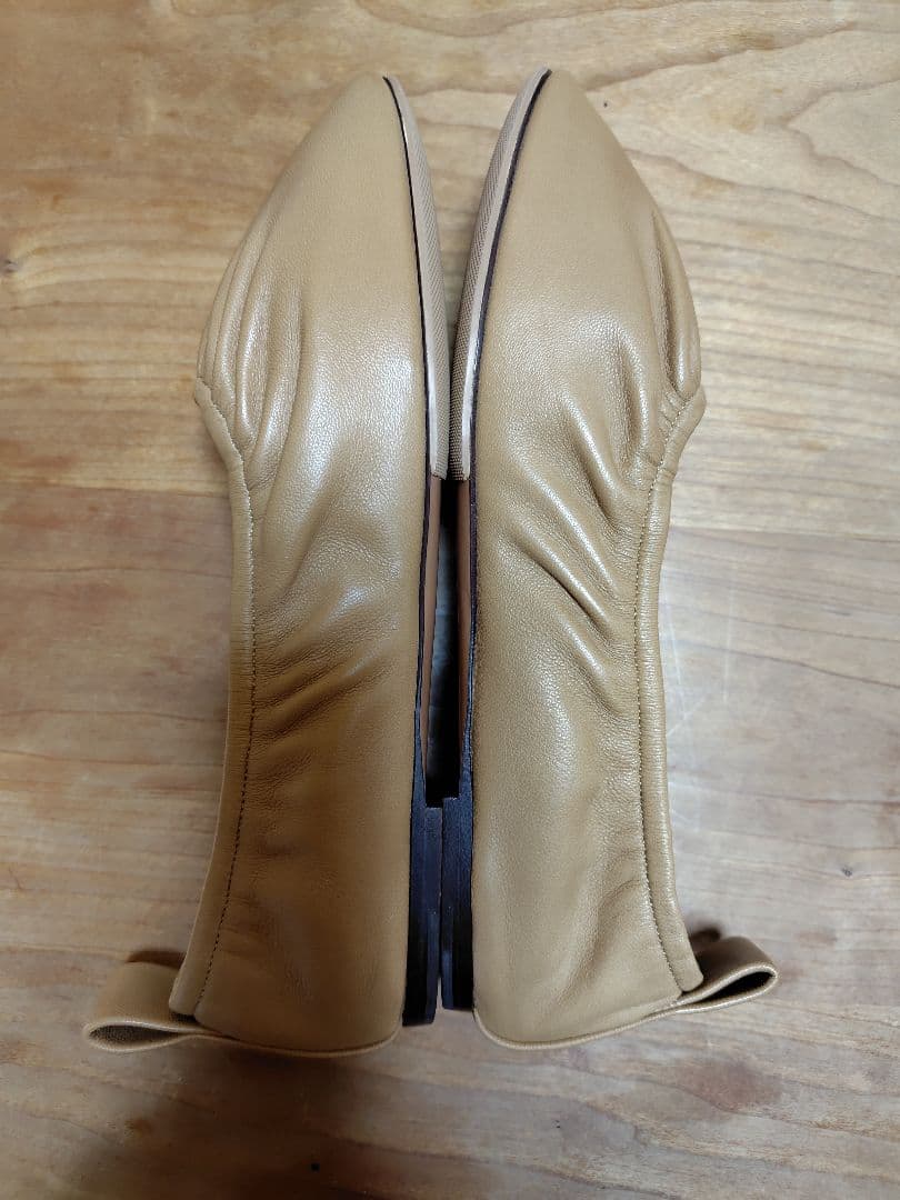 セリーヌバレエシューズ