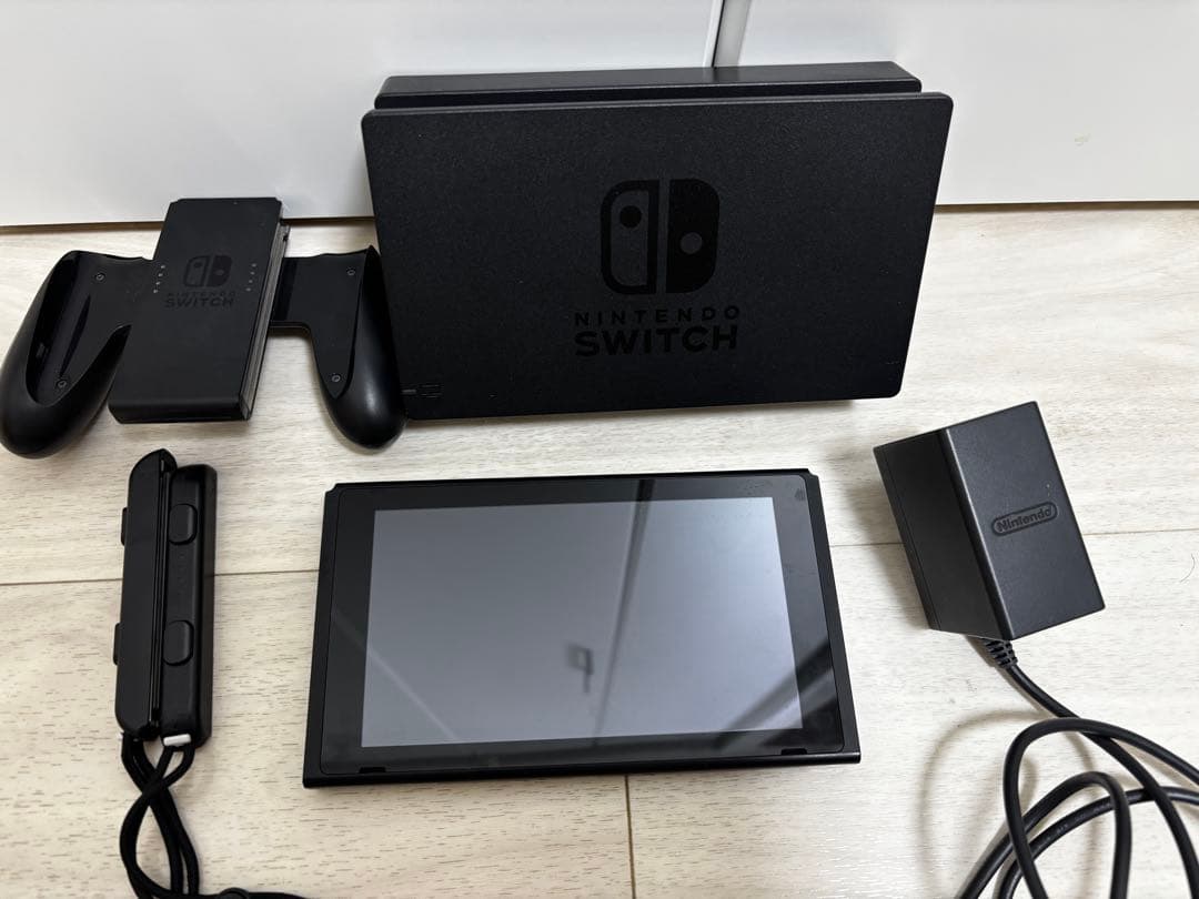 【希少・未対策機】Switch 本体セット 付属品完備 Joy-Conなし