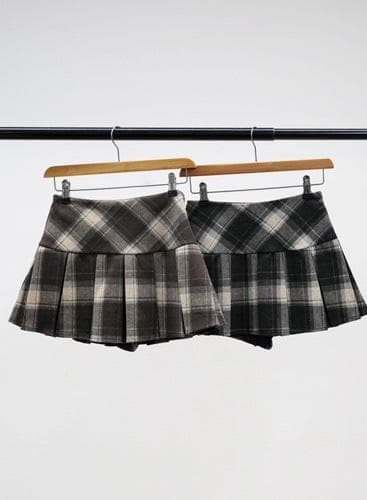 【新品】韓国 ミニドレス ティアラ セットアップ BRS