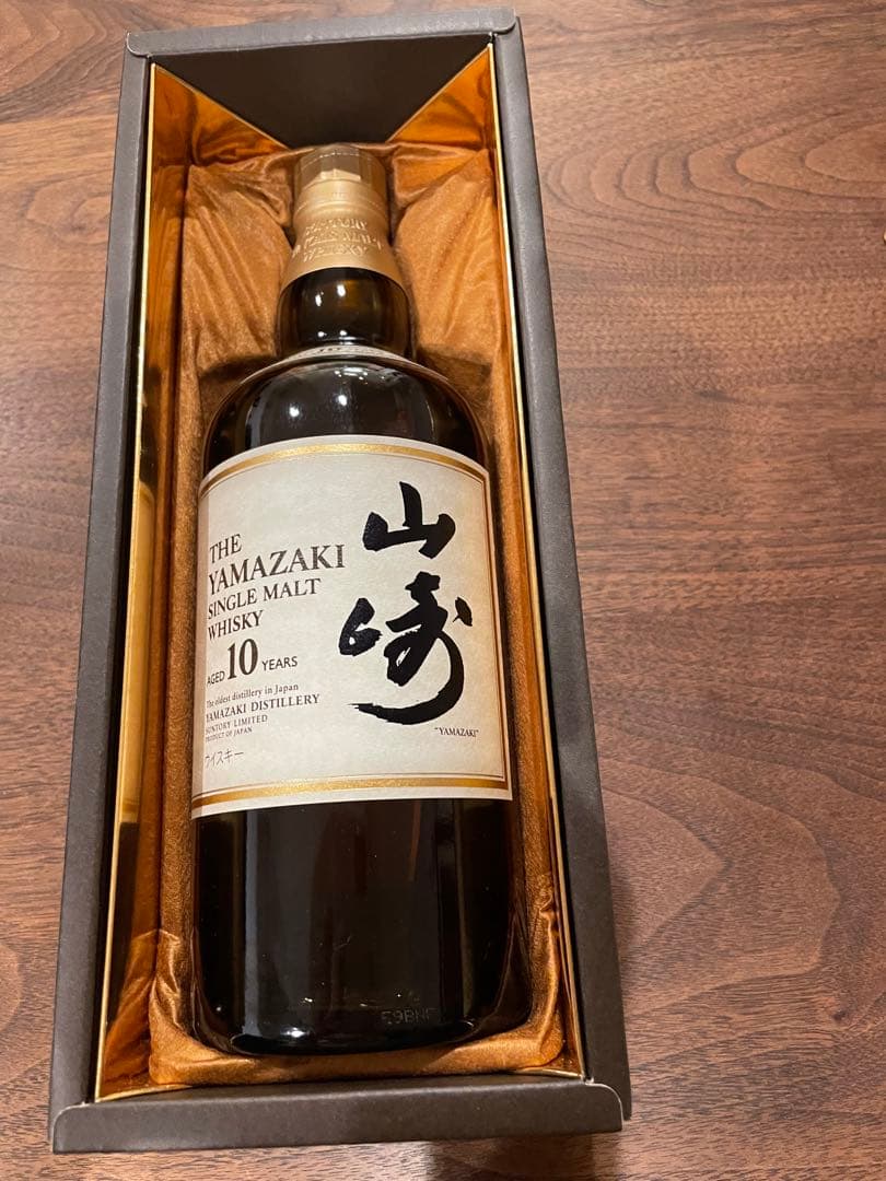 サントリー山崎10年 シングルモルト700mlYAMAZAKI SUNTORY