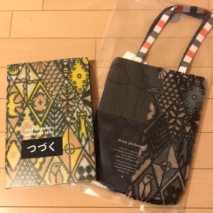 皆川明　つづく展　図録と図録用バッグのセット