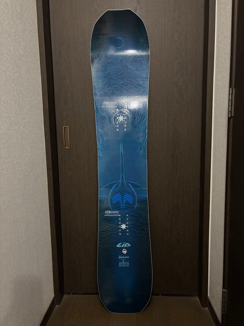 LIB TECH GOLDEN ORCA 153cm 2日使用！