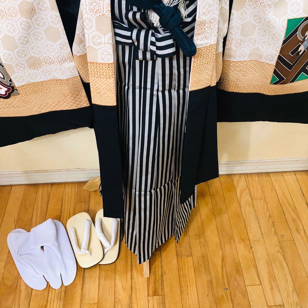 七五三 五歳‼️キッズモデル撮影一回美品‼️黒地に兜金彩金箔煌びやか❤️完全フルセット