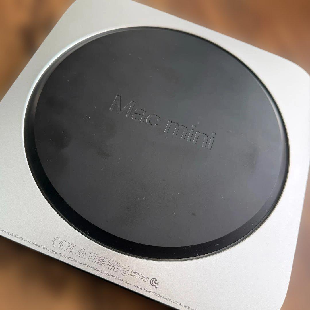 Mac Mini M1チップ、1TB SSD、16GB メモリ