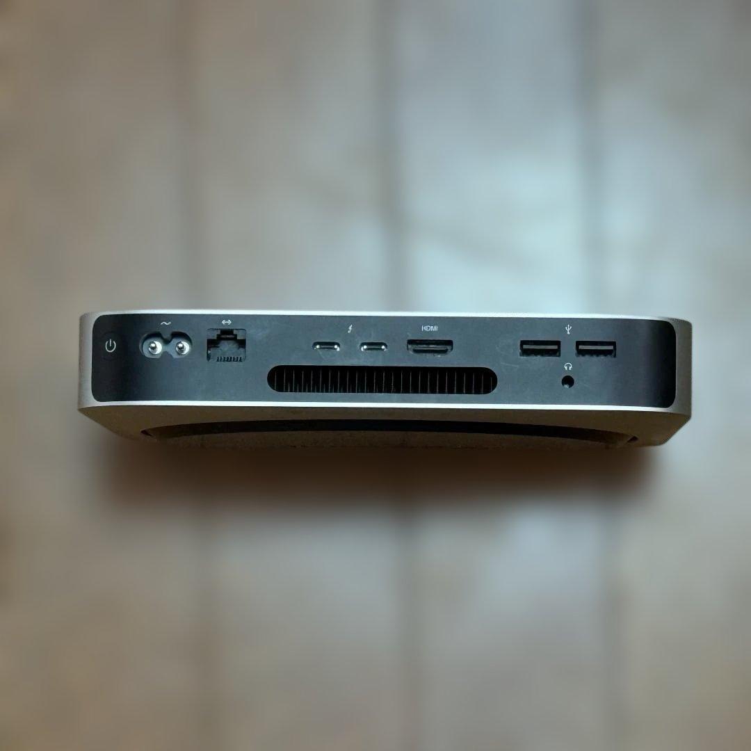Mac Mini M1チップ、1TB SSD、16GB メモリ