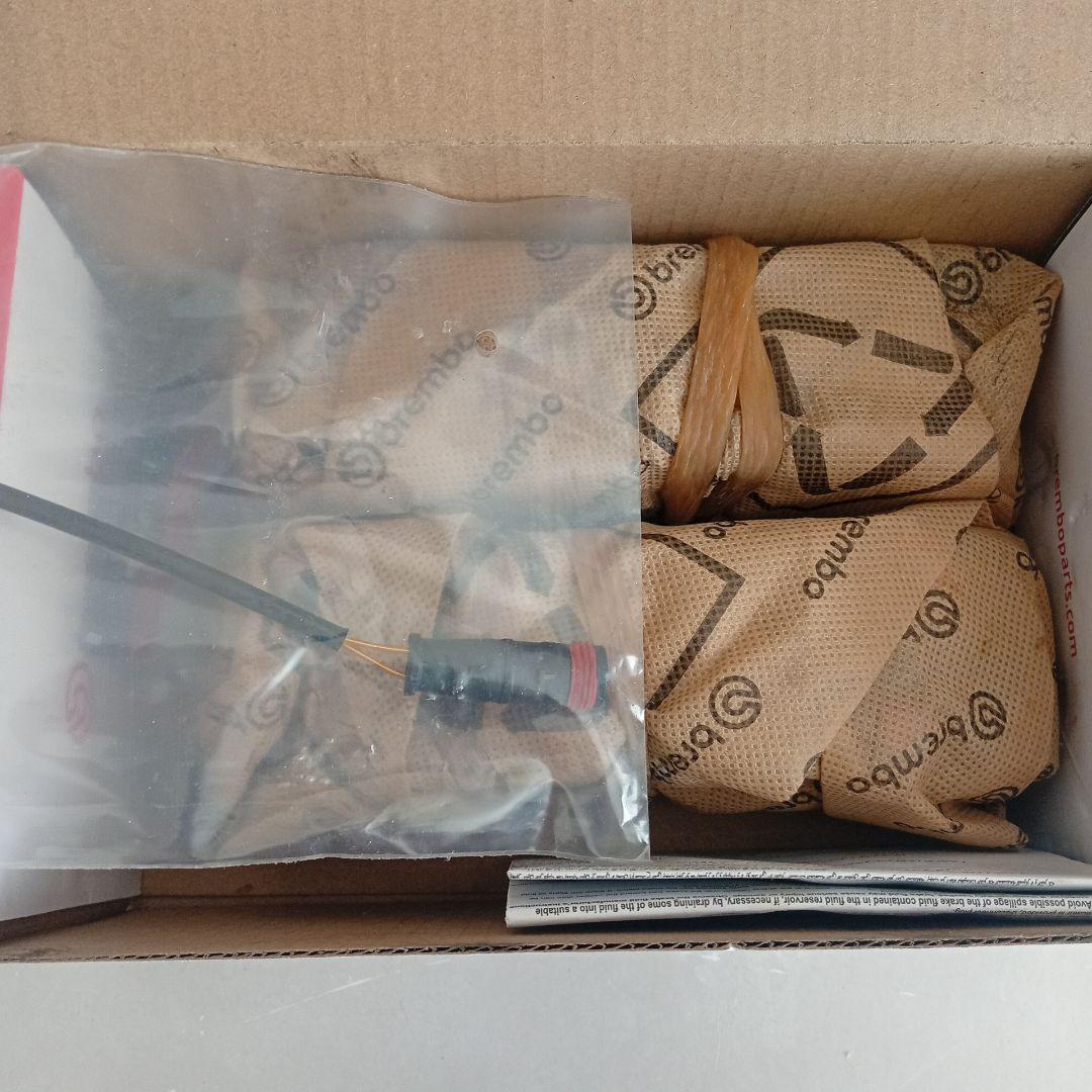 brembo ベンツブレーキ セラミックブレーキパッド P50085N 低ダスト