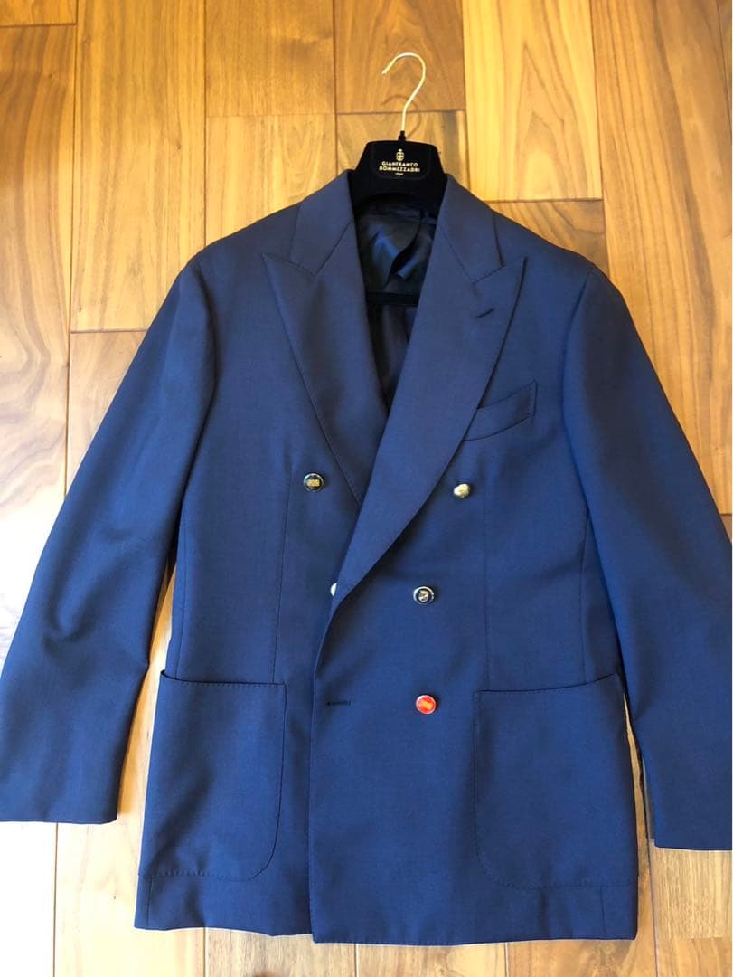 GianfrancoBommezzadri ビームス F別注クレイジーボタン