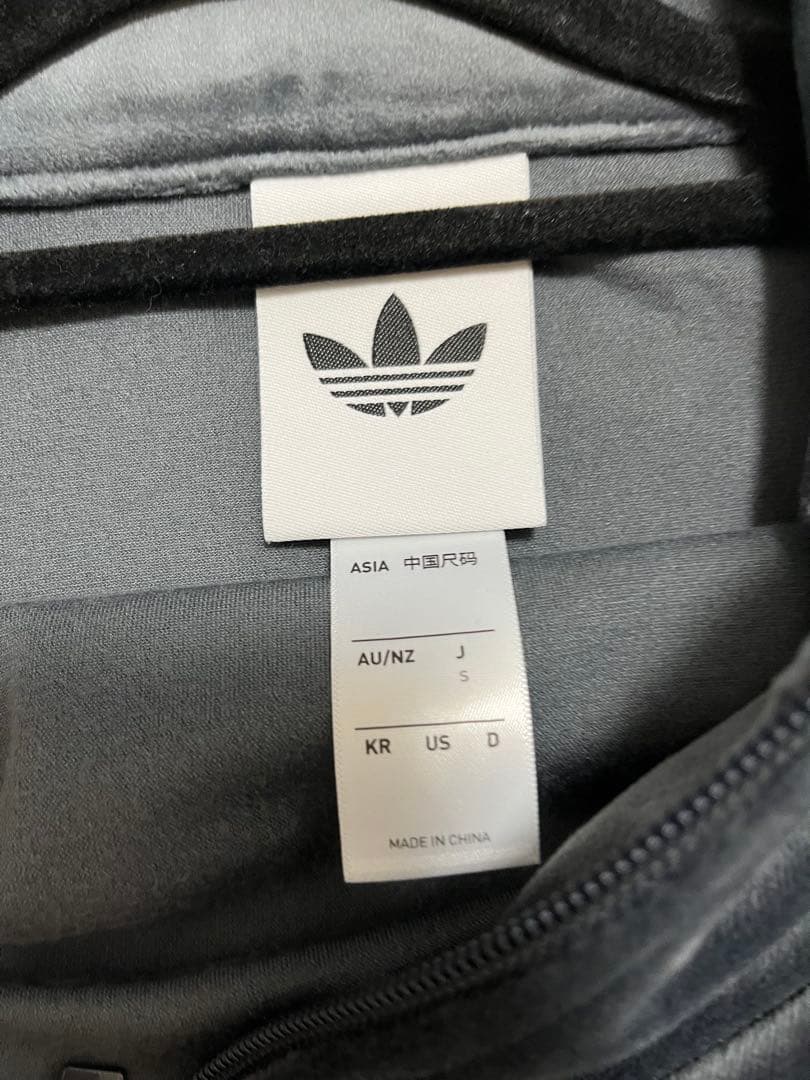 ★adidas コーデュロイ ジャージ グレー J/S★