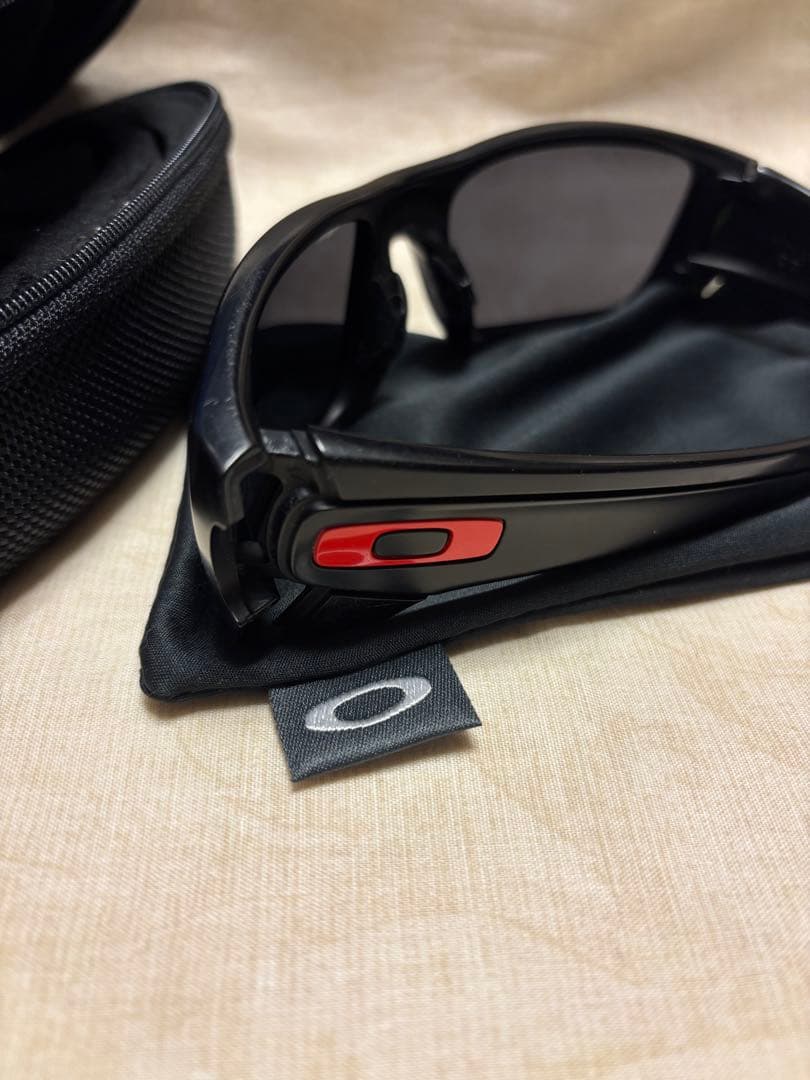 Oakley サングラス FUEL CELL ブラックフレーム ケース 収納袋