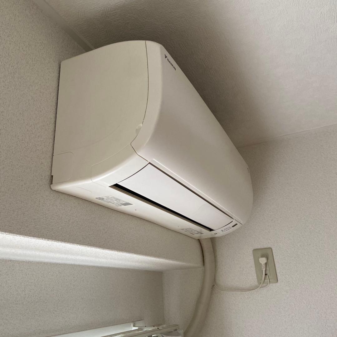 DAIKIN エアコン 本体 ホワイト