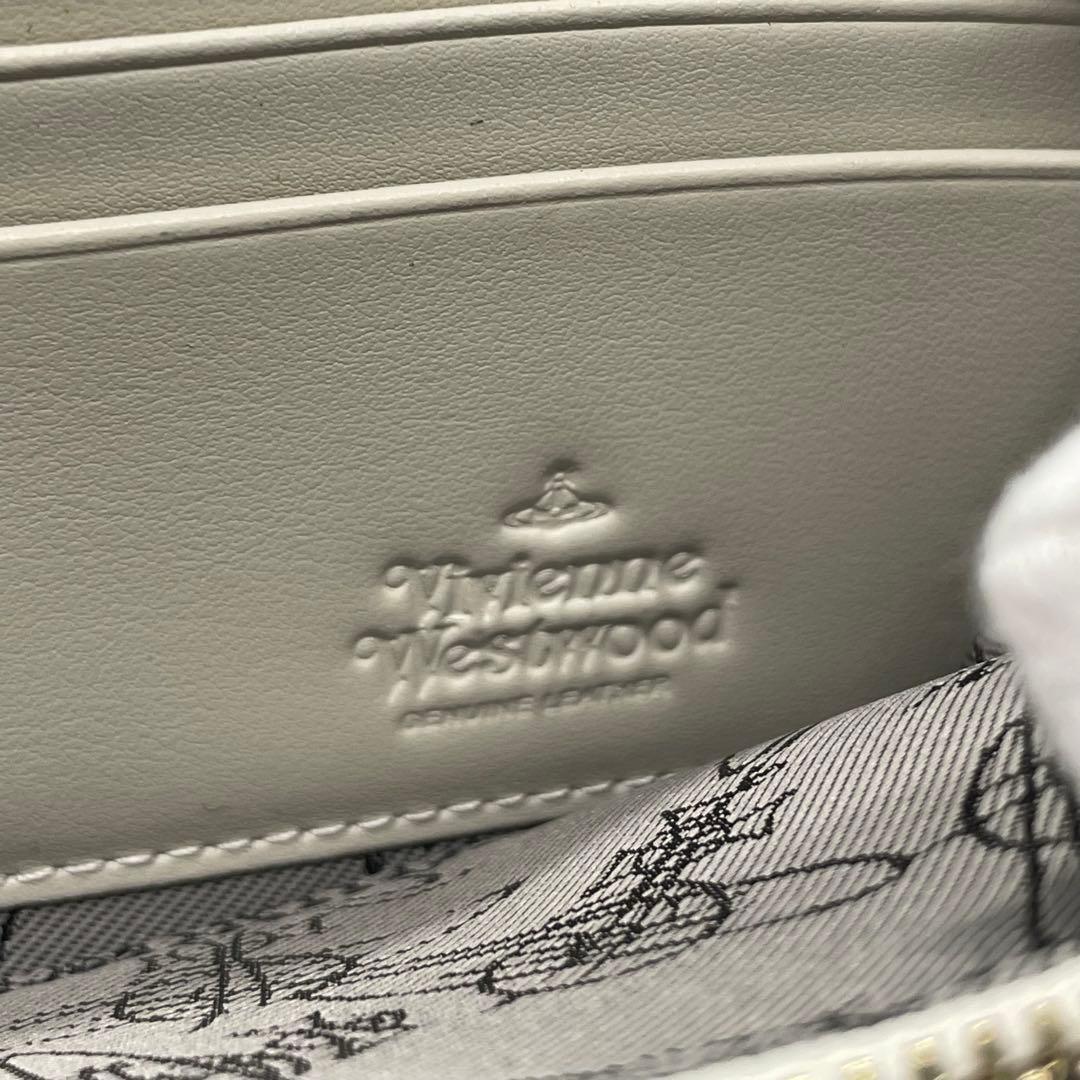 茶々丸様ヴィヴィアンウエストウッド　オーブ　ラウンドファスナー　長財布　w6