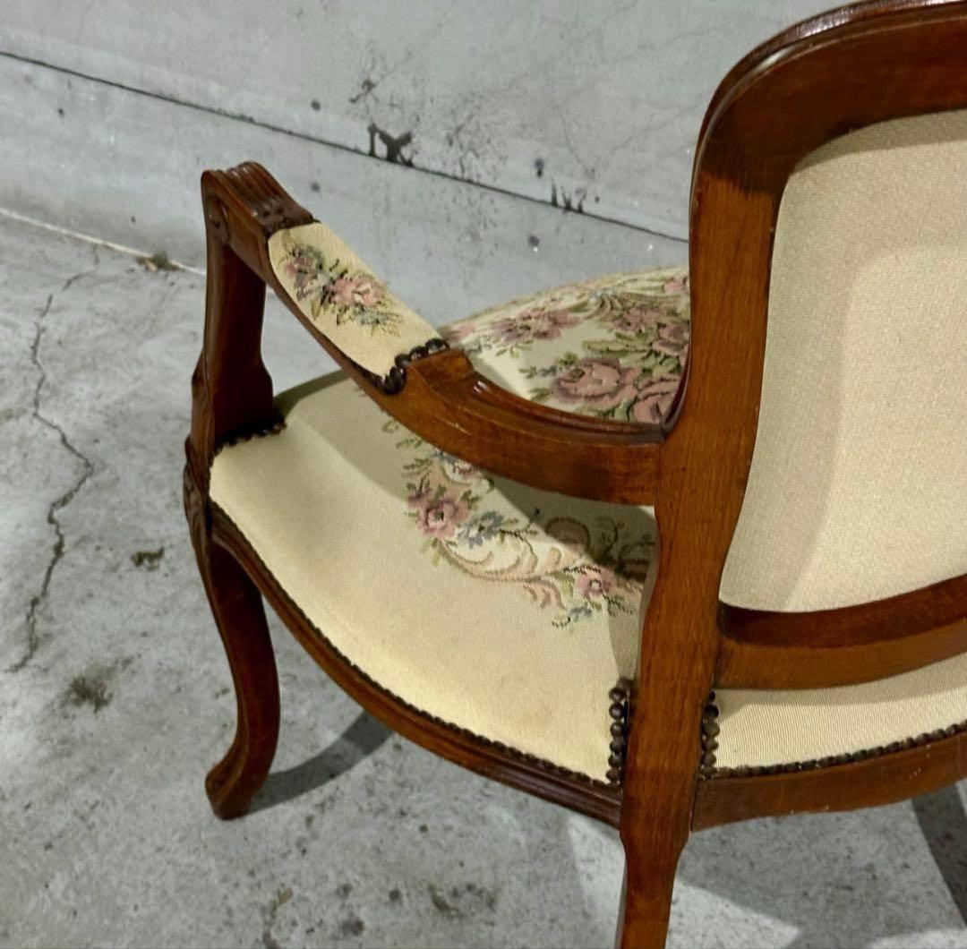 ✦王室気分✦ ロココ調アンティーク 輸入家具 アームチェア サロンチェア　女王様