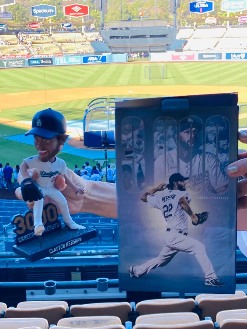 クレイトン・カーショー 3000奪三振記念　ボブルヘッド