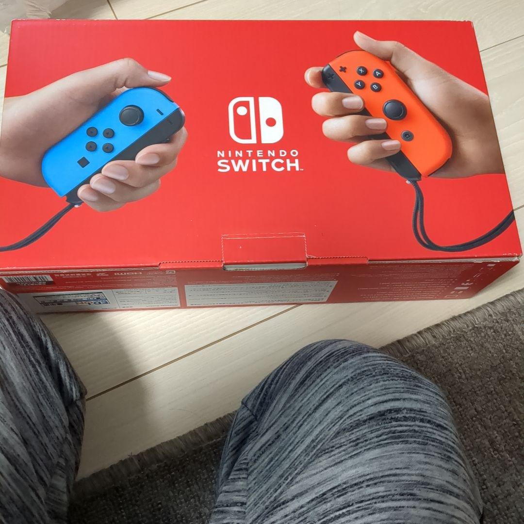 Nintendo switch バッテリー強化モデル　本体