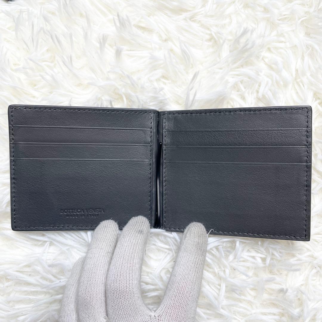【美品】ボッテガヴェネタ マネークリップ 折り財布 イントレチャート レザー