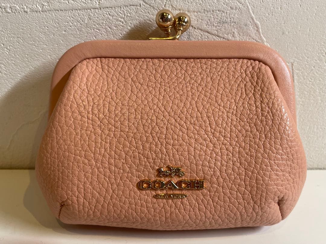 専用【新品未使用】COACH ピンク がま口ケース　ウォレットコスメポーチ