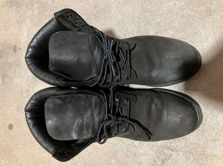 ブラックレザー ワークブーツ 8WTinder