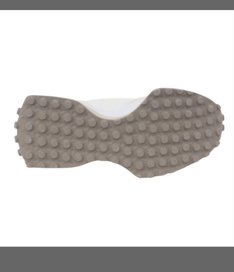 ニューバランス　U327 24.5