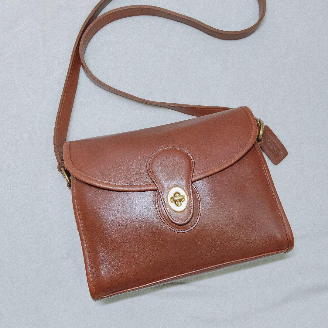美品 COACH オールドコーチ ショルダーバッグ ターンロック