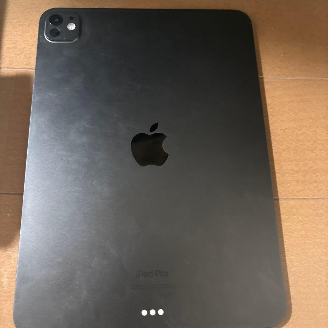 iPadPro 第5世代M4チップ(11インチWiFiモデル・箱付き)新品に近い