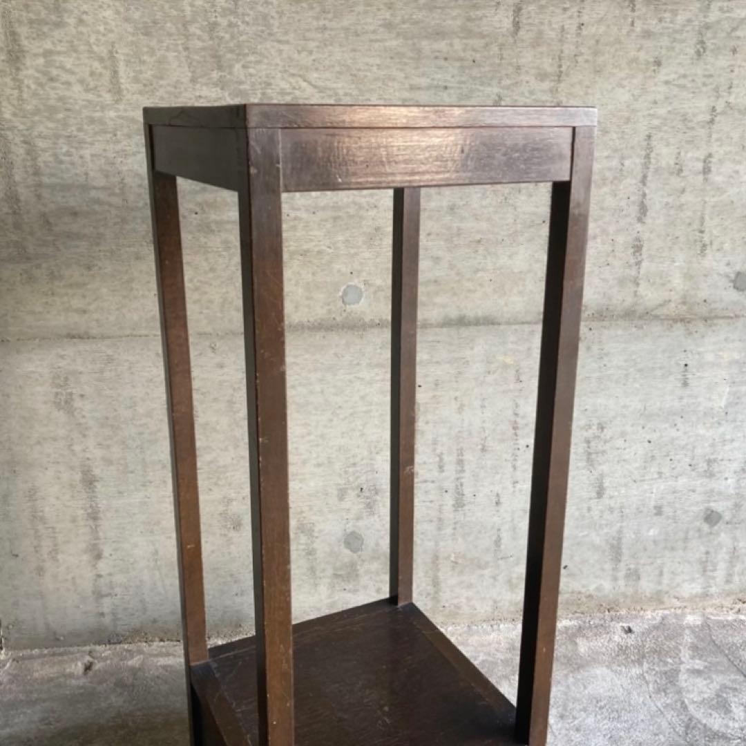 古い味のある飾り棚 置物台 電話台 花台 ラック シェルフ 棚 木製 レトロ