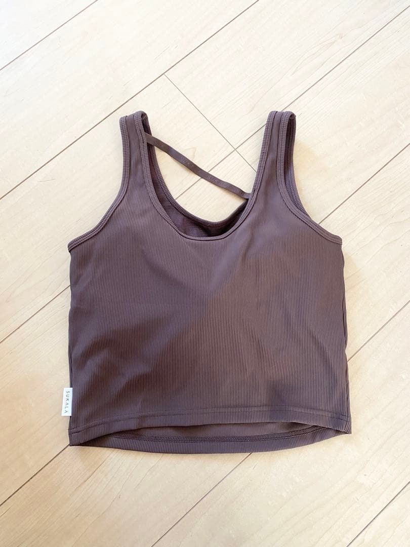 新品未使用【SUKALA 】リブソリッドショートタンクトップ　Mサイズ　ブラウン