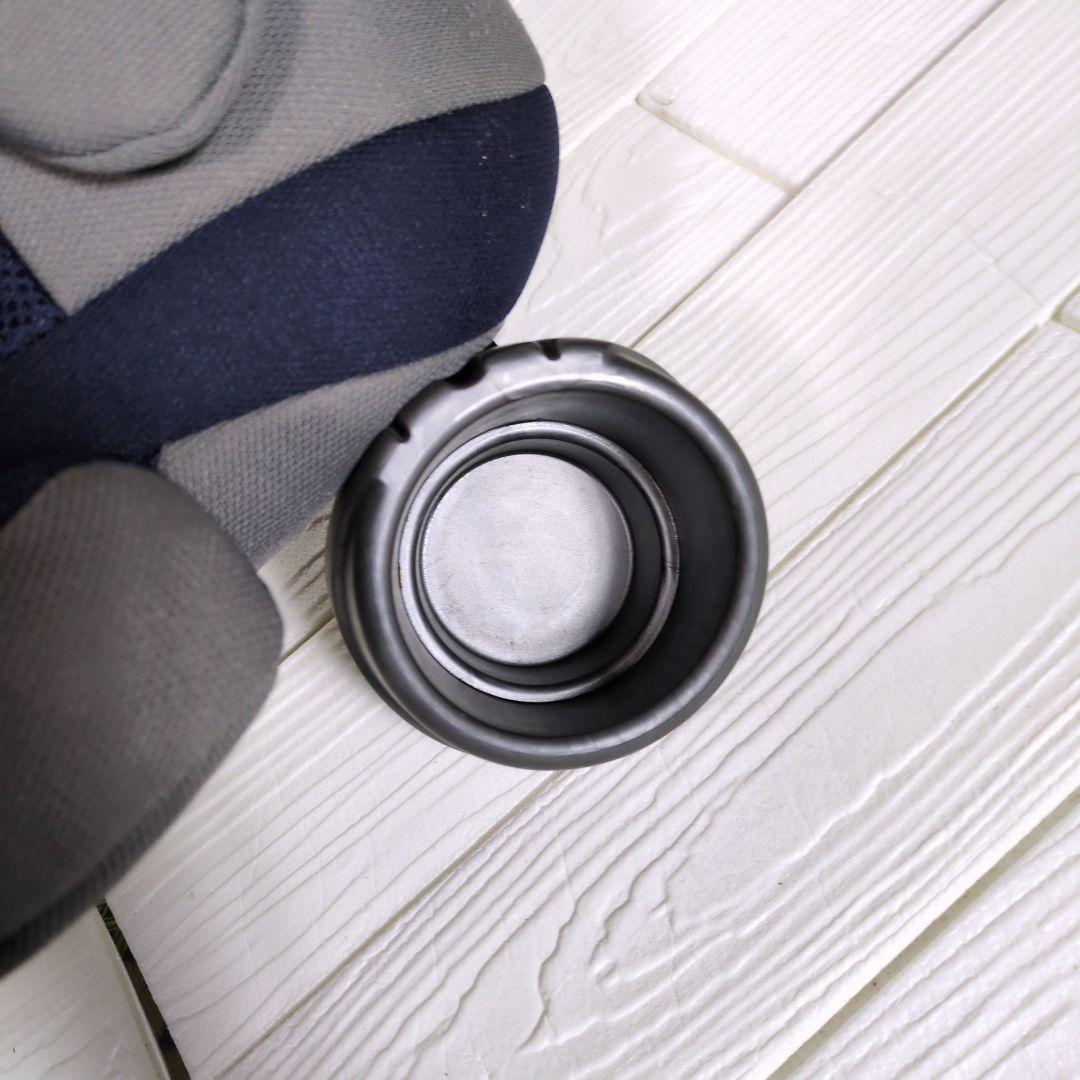 combi コンビ　ジョイトリップ エッグショック ジュニアシート