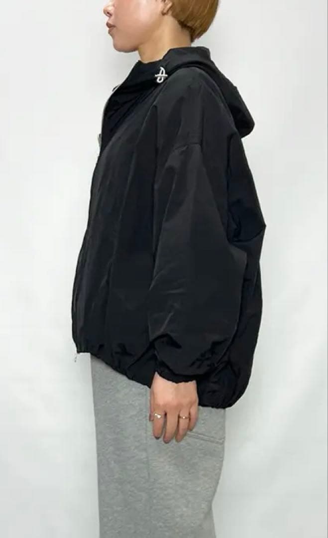 MARGAUX VINTAGE ナイロンジャケット