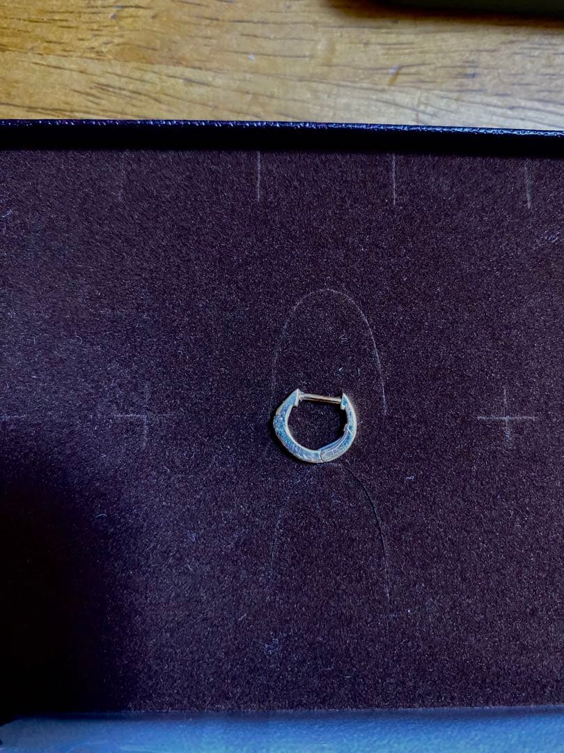 K18 ダイヤモンド入りピアス 片耳用