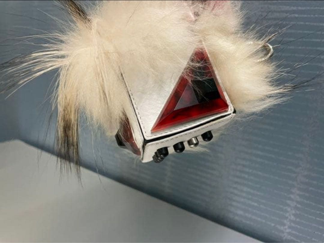 ♥️FENDI♥️モンスターバグズ バッグチャーム Furキーホルダーレザー