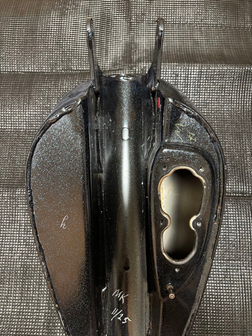 （超希少）ハーレー スポーツスター 純正限定タンク FI車 XL1200