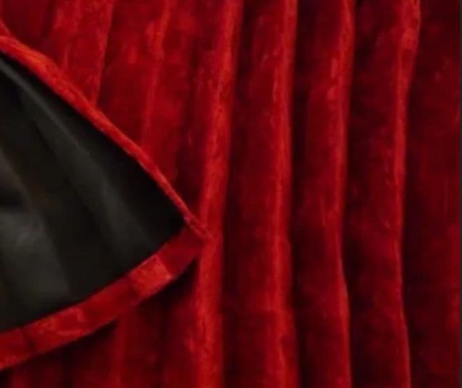 雅 チンチラZERO アコーディオン仮眠カーテン（レッド）裏地付　トラック用